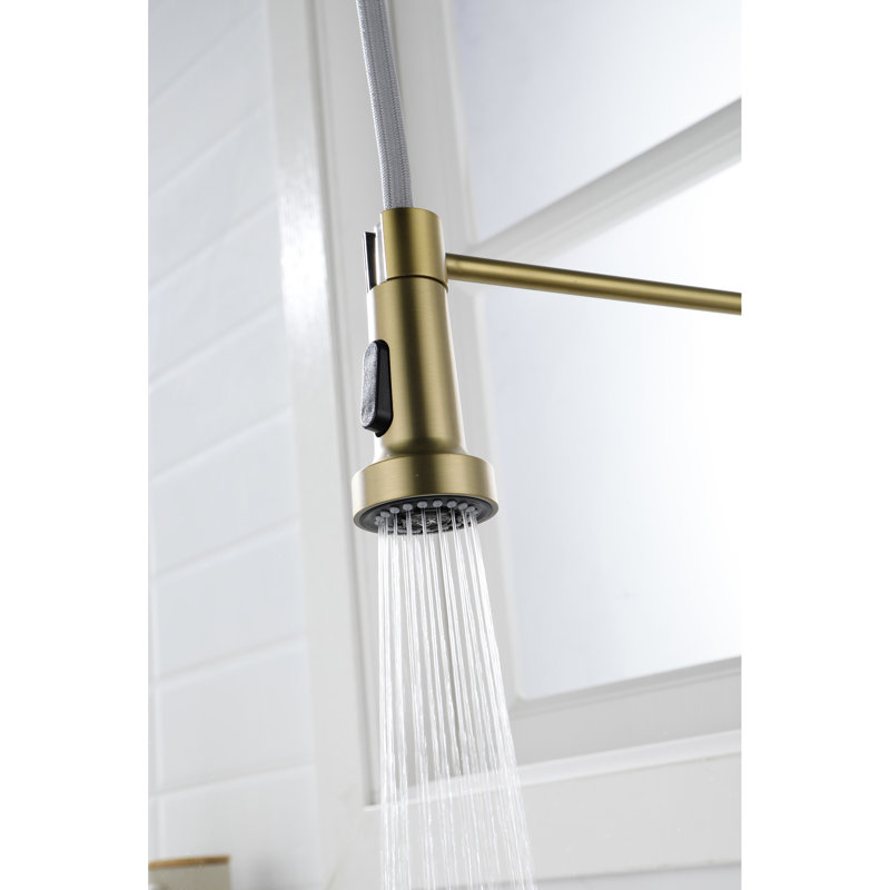 Gold Stainless Steel Pull Out Spray Kitchen Faucet, 360 Rotatable Nozzle For Seamless Water Experience, Single Handle Temp & Flow Adjustment, Corrosion And Rust- Finish, Quiet Splash- Aerator Faucet