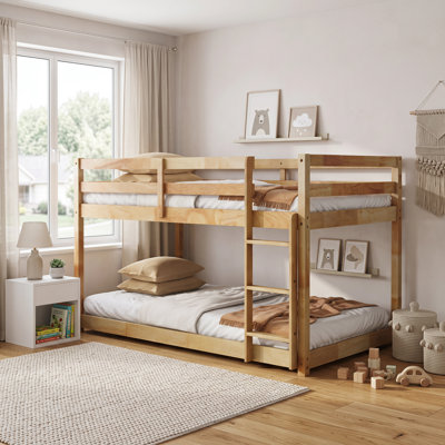 Lit superposé simple au-dessus d'un lit simple en bois massif, conception sécuritaire à profil bas avec échelle et lattes de soutien renforcées