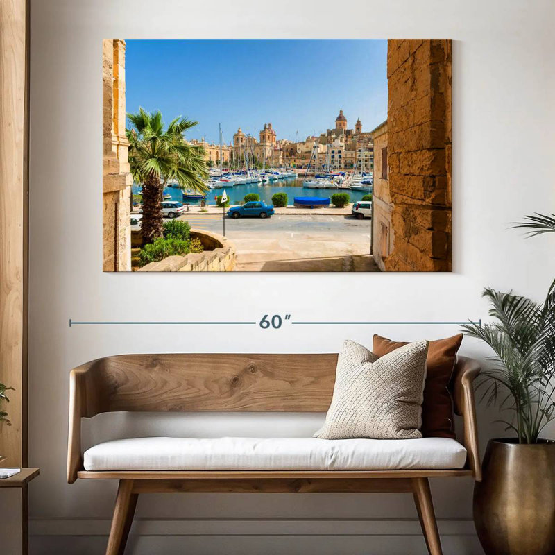 Gillard Street à Senglea Marina, H 34 po x l 51 po