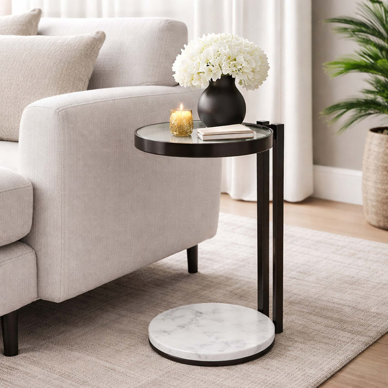 Table à boissons moderne avec plateau en verre et base en marbre