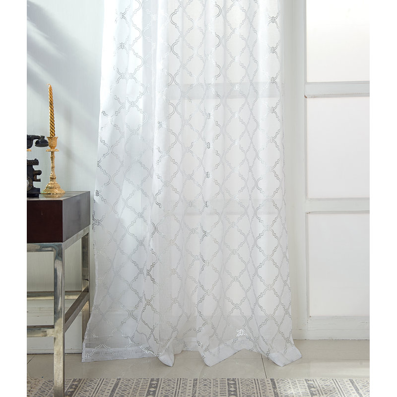 Panneau de rideau simple semi-diaphane avec œillets Mcardle, Blanc