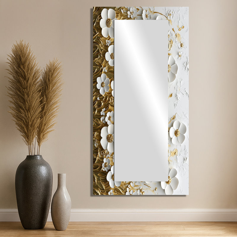Fleurs sauvages crémeuses dorées au printemps I - Art mural miroir floral - imprimé sur métal, 28 po x 55 po