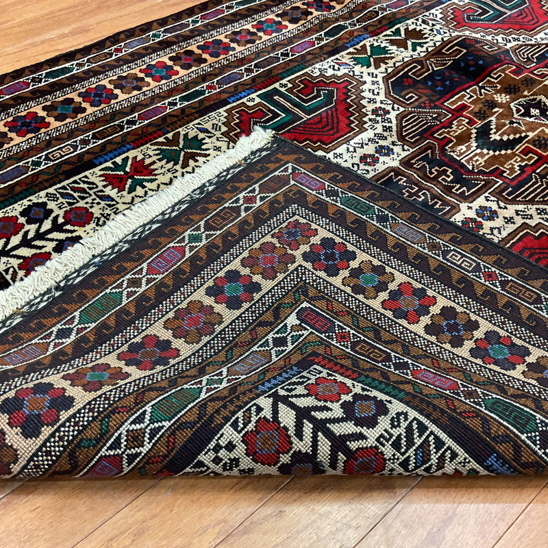 Tapis en laine noué à la main Bungalow Rose
