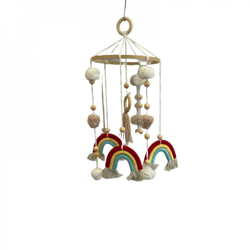 Décoration suspendue en macramé avec arcs-en-ciel colorés