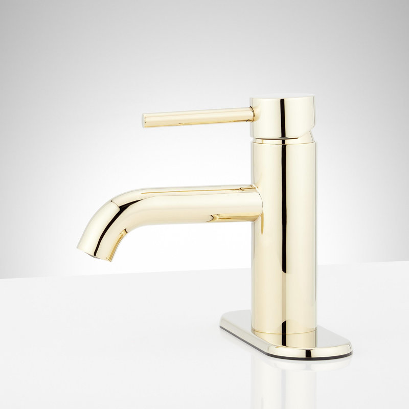 Lexia 1.2 GPM Centerset Bathroom Faucet, Polished Brass