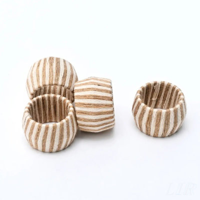Ensemble de 4 anneaux de serviette en fil de bois de manguier 100% diamètre 1,57 po