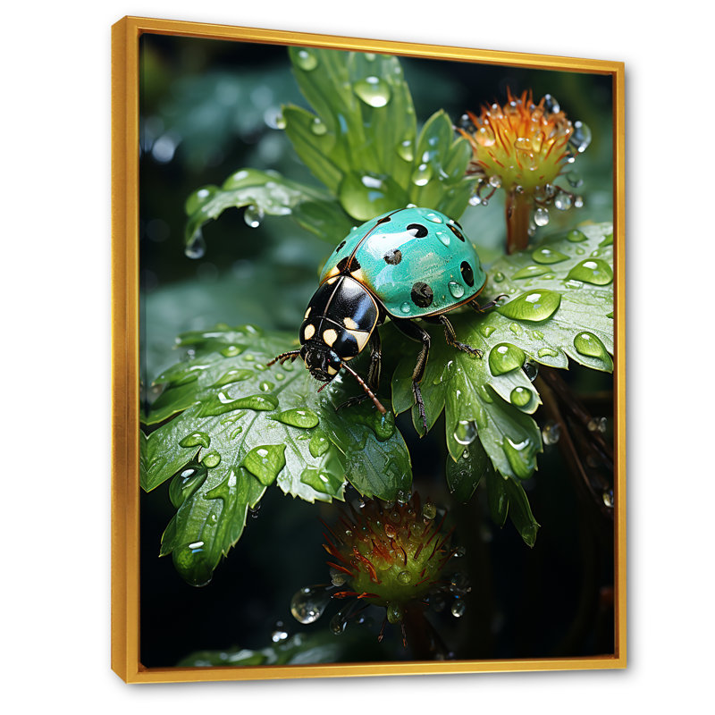 «Emerald Ladybug Garden Garden», reproduction sur toile encadrée, Cadre flottant doré, H 40 po x l 30 po x P 1,5 po