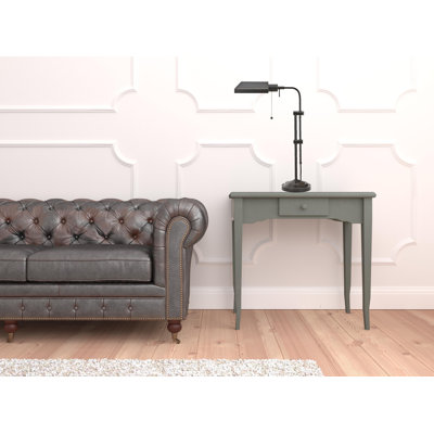 Dekorion Metal Table Lamp