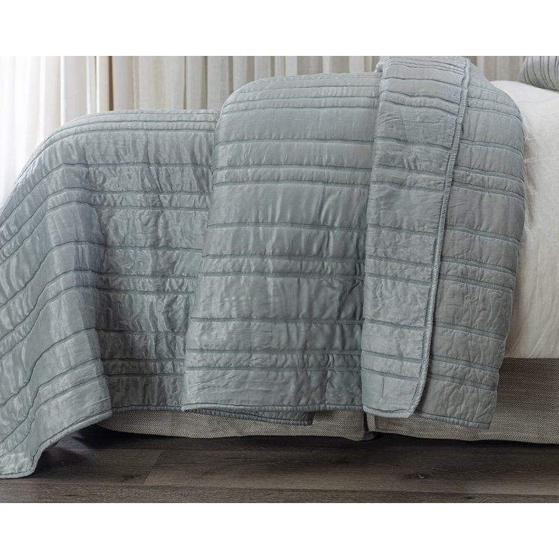 Couette Emerson, couleur pierre, format queen, Queen Quilt