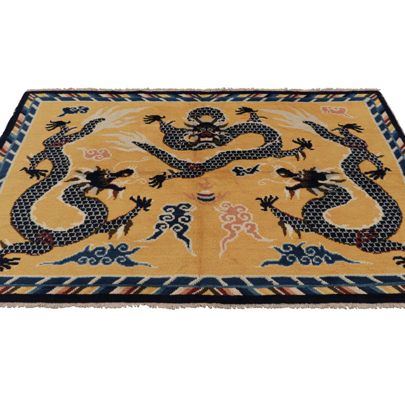 One-of-a-Kind 4’10”x6’9” Hand Knotted Area Rug