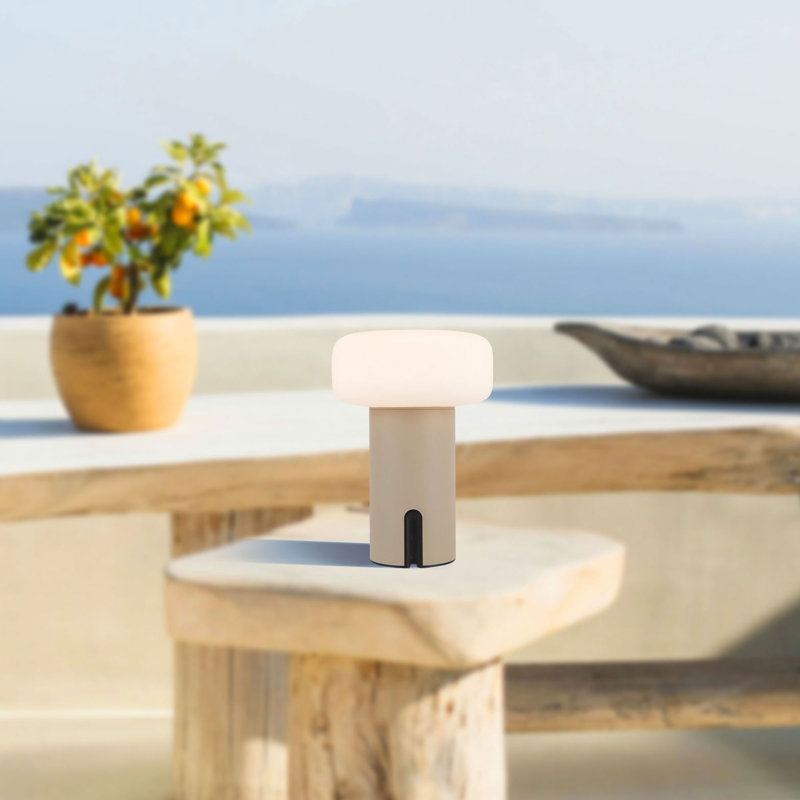 Lampe portable d'extérieur à DEL à intensité variable 8 po Shilo, Sand