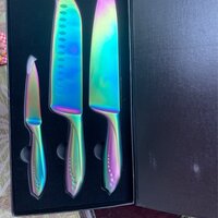 WELLSTAR Rainbow Kitchen Knives 9 Pieces Set, Chef Santoku Paring Knives  and 6 Piece Serrated Steak Knives, Iridescent Titanium Coating Stainless