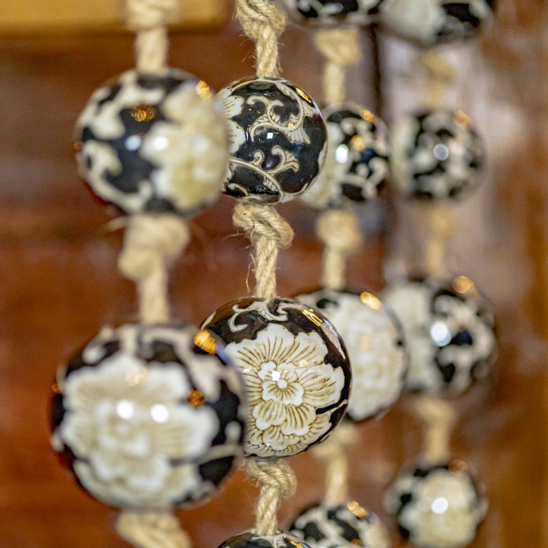 Suspension murale boule en porcelaine Tsugo, Noir / blanc