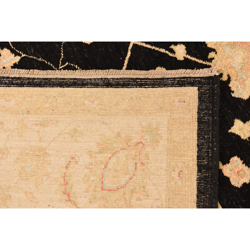 Tapis noir Mullings