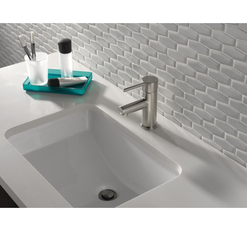 Robinet de salle de bain en nickel brossé Trinsic, robinet de lavabo monotrou pour meuble-lavabo, ensemble de drain à bouton-poussoir en métal, acier inoxydable
