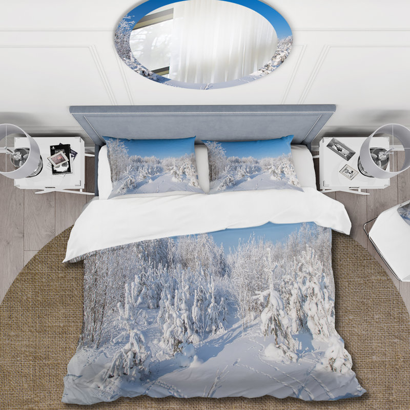 Blue Sky Over Winter Landscape III - Cabin & Lodge Duvet Cover Set - Microfiber Polyester, Twin Duvet Cover + 1 Standard Sham