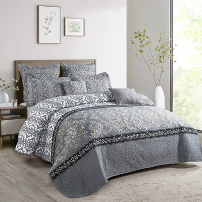 SERENTA Damask Bedding with Pillow Shams