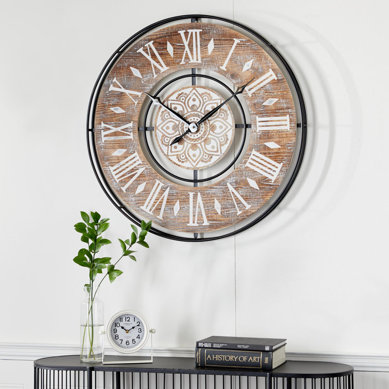 Horloge murale décorative en métal brun avec détails en bois