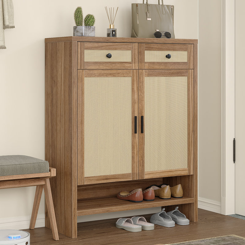 Armoire 46 "en rotin 46 po avec 2 tiroirs et 4 tablettes réglables, noyer