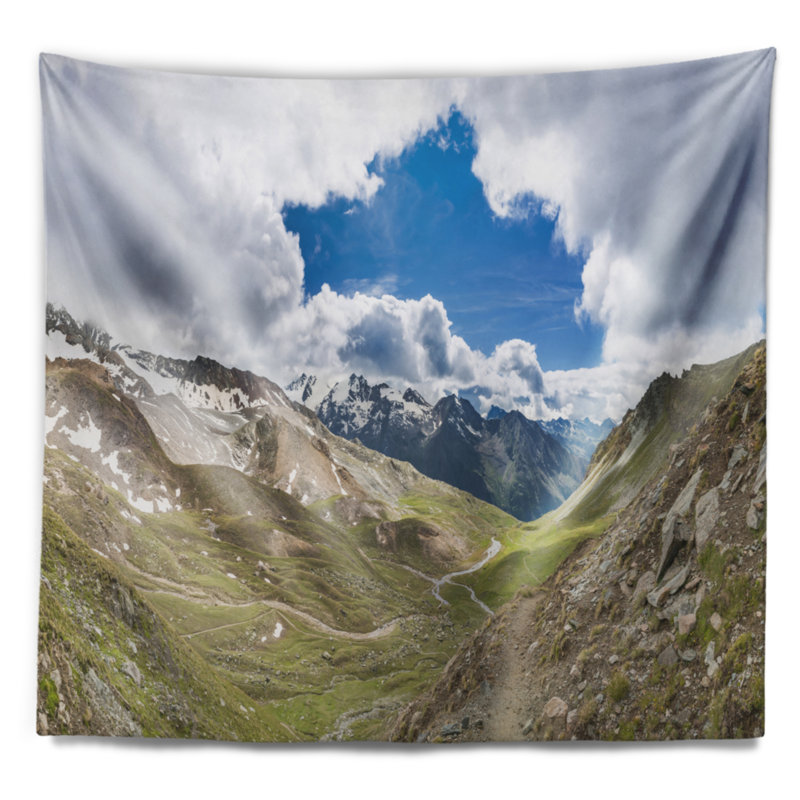 Polyester valley avec ouverture dans un tapisserie de ciel avec accessoires suspendus inclus, H 50 po x l 60 po