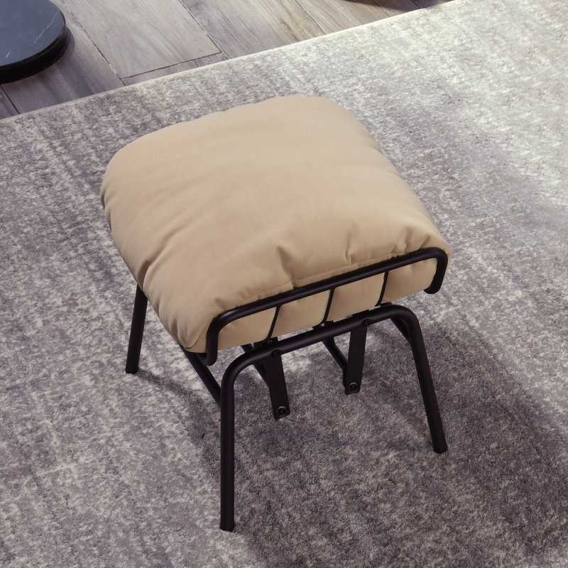 Chaise berçante en métal avec repose-pieds Kalysia, Beige
