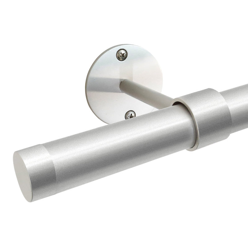 Tringle à rideaux simple réglable en métal Cabhan, Argent, H 2,5 po x l 72 po x P 3,5 po