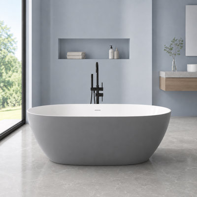 Baignoire ovale en acrylique de 150 cm (59 po) de profondeur, avec bonde centrale et trop-plein intégré, gris mat, idéale pour les bains profonds.