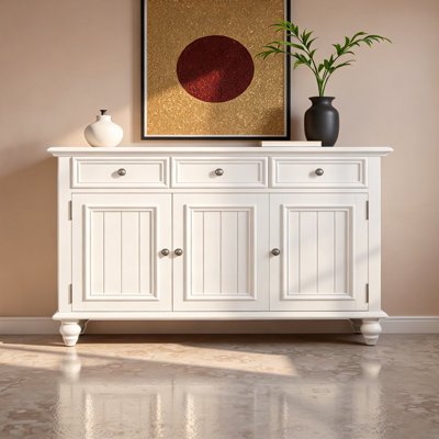 Buffet simple et spacieux