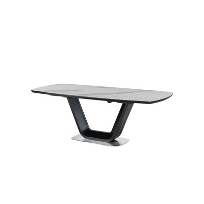 Clarkedale Butterfly Leaf Pedestal Dining Table