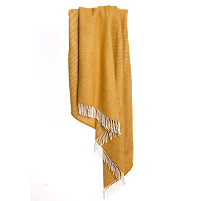 Lifestyle Averil Throw Blanket
