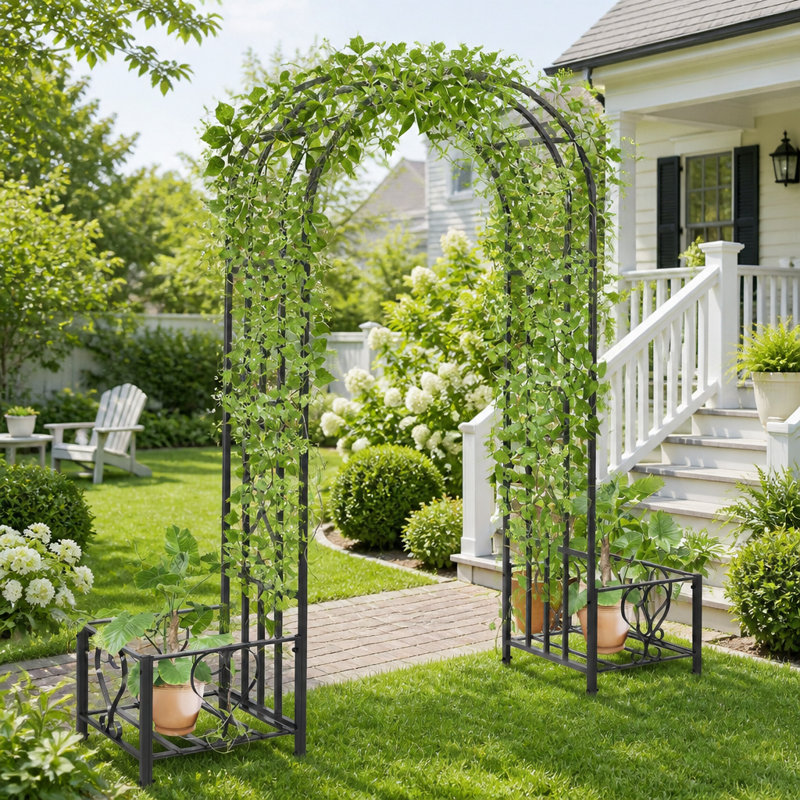 Tonnelle en acier pour jardin avec volutes en cœur et jardinières intégrées pour les mariages en plein air et les vignes grimpantes