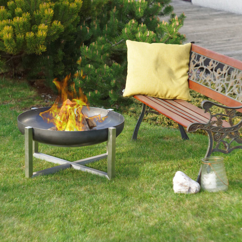 Round Steel Wood Burning Smokeless Fire Pit