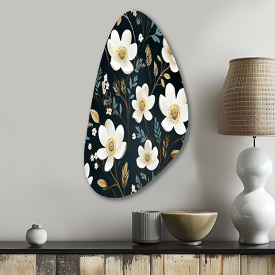 Hackman - Floral Fall Shape Irregular Metal Wall Decor