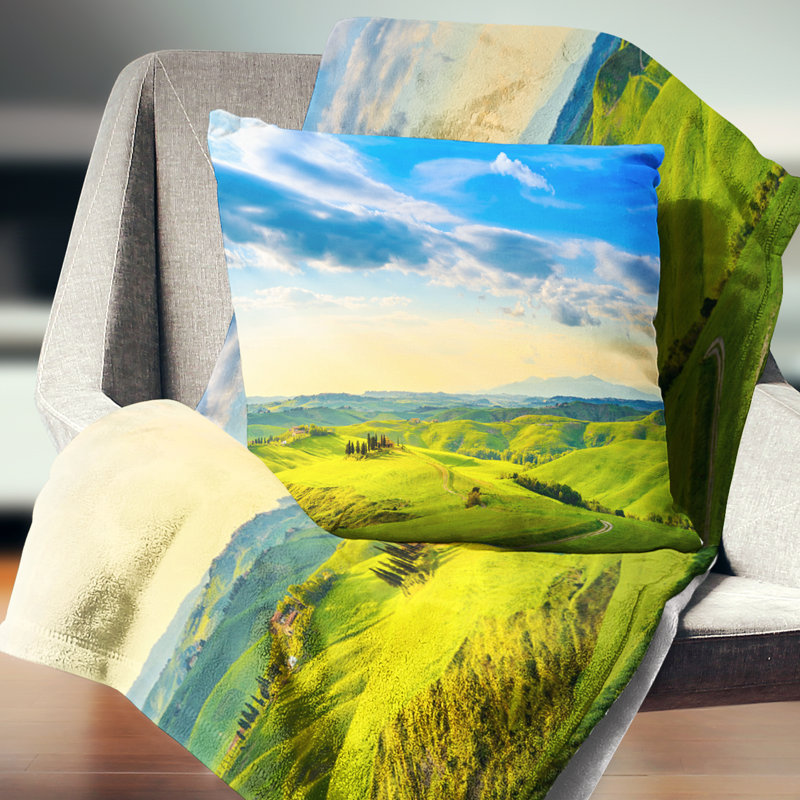 Coussin décoratif imprimé campagne colorée - campagne Toscane, 16 po x 16 po