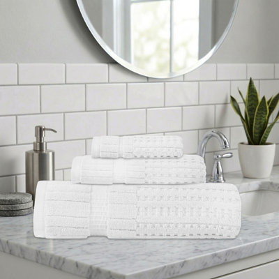 Willow 3 Pieces Towel Set – 100% Combed Cotton, Premium Quality 630 GSM, White, Ultra-Soft & Highly Absorbent (1 Bath, 1 Hand, 1 Wash Towels set)