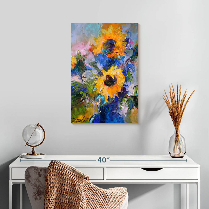 Harnek tournesols dans un vase bleu, H 24 po x l 16 po
