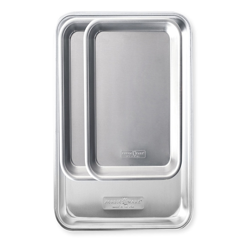 Nordic Ware Non-Stick Aluminum Baking Tray
