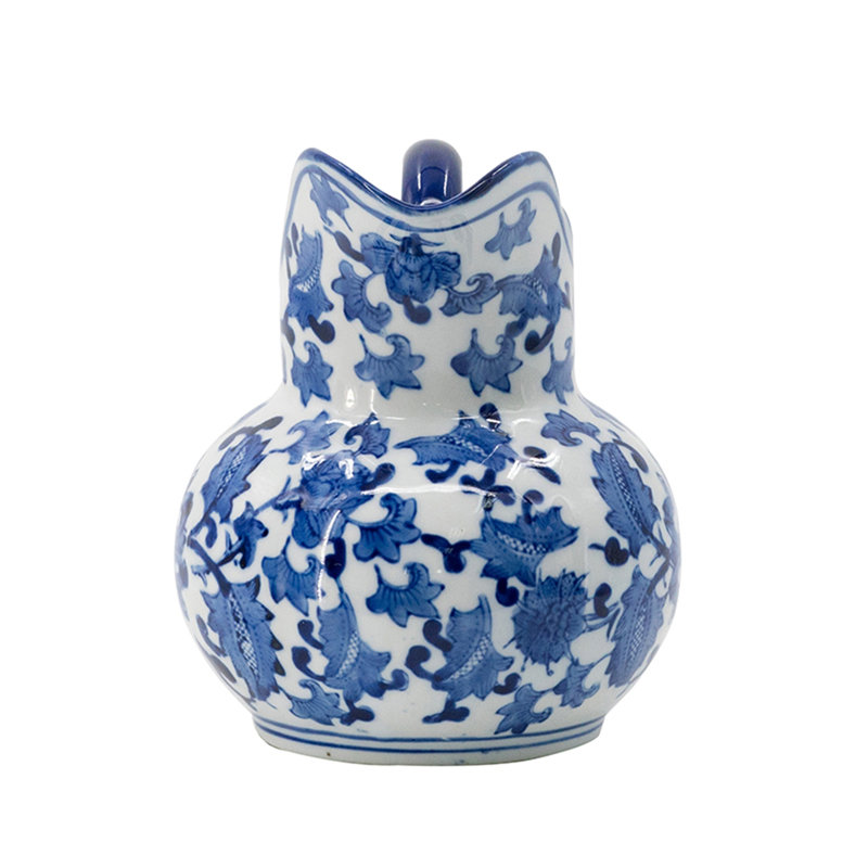 Vase au design contemporain