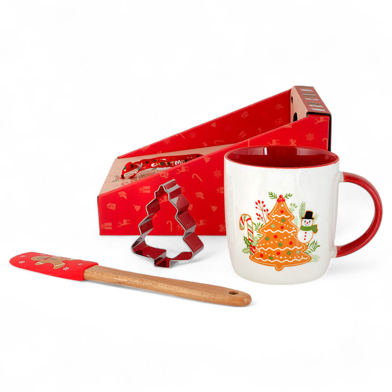 Grande grande tasse d'arbre de Noël en porcelaine avec emporte-pièce et spatule dans une boîte cadeau