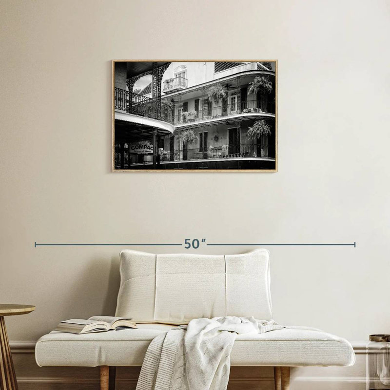 NOLA noir - façades de balcon Bourbon, Cadre flottant en bois naturel, 31 po x 21 po