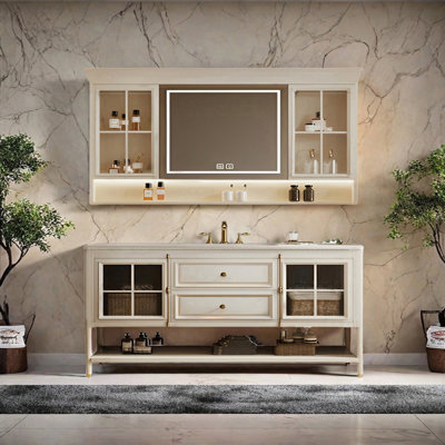 Armoire de salle de bain style français