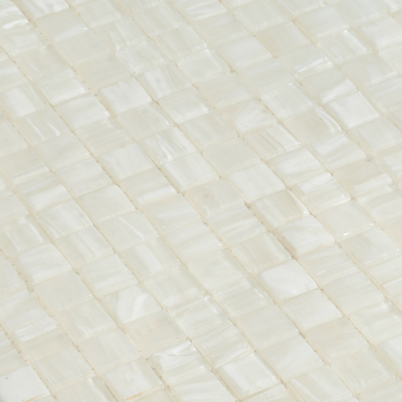 Carreau de mosaïque pour mur et plancher en verre 0,6 po x 0,6 po Skosh, Colombe blanche