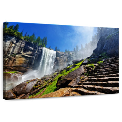 Cascade d'Alvord Vernal