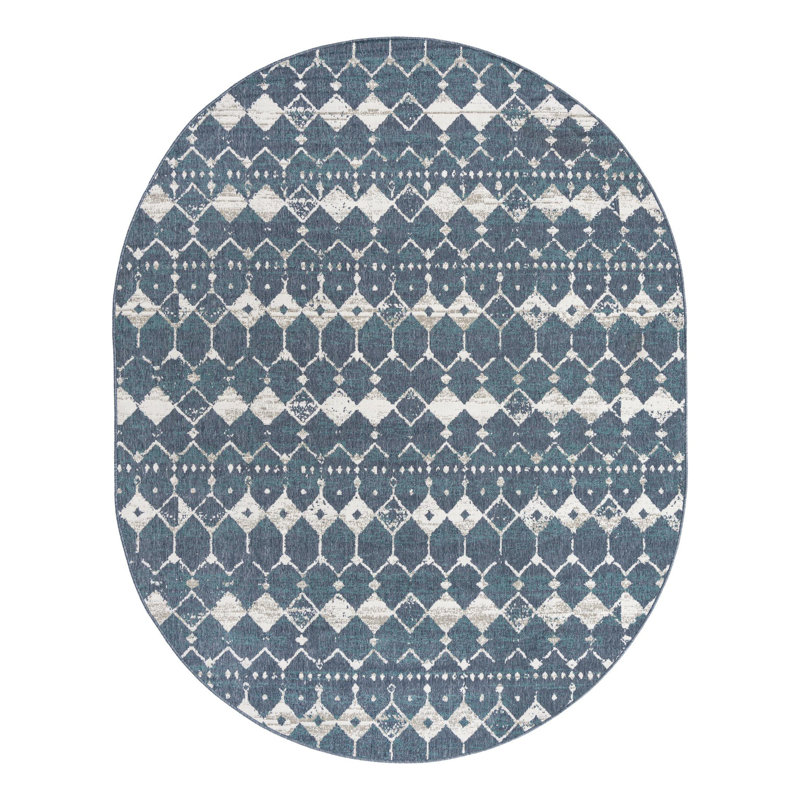 Geometric Indoor / Outdoor Rug, Oval 7'10" x 10'