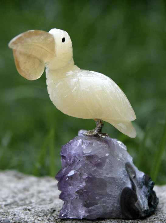 Figurine Reynosa Pelican Amethyst and Fluorite