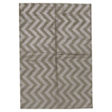 Hand Knotted Area Rug in Grey And Cream