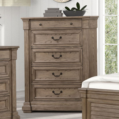 Laniel 5-Drawer Chest