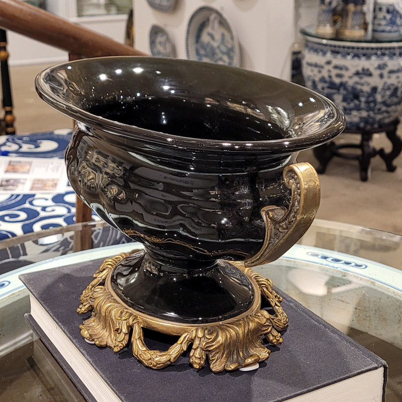 Ebony Handmade Planter
