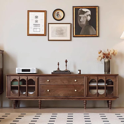 Meuble télé avec rangement minimaliste de style français