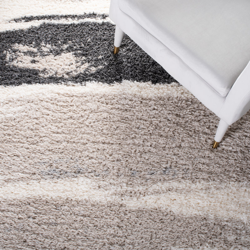 Saraland Abstract Gray/Cream Area Rug, Rectangle 2'3" x 4'
